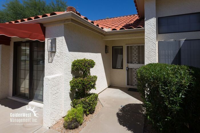 Primary Photo - 10222 N 105th Way