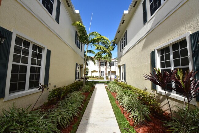 Foto del edificio - 709 SW 2nd Terrace