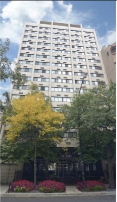 Front of building - 30 E Division St