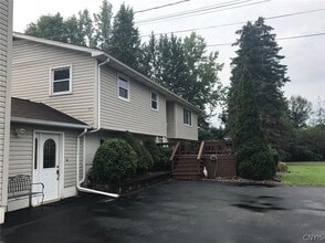 Building Photo - 7776 Thompson Rd