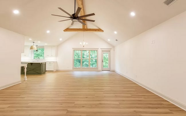 Building Photo - Charming 4-Bedroom Rental Home with Modern Upgrades in Northlake Subdivision, Valdosta, GA