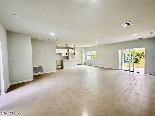 Foto del edificio - 2509 38th St SW