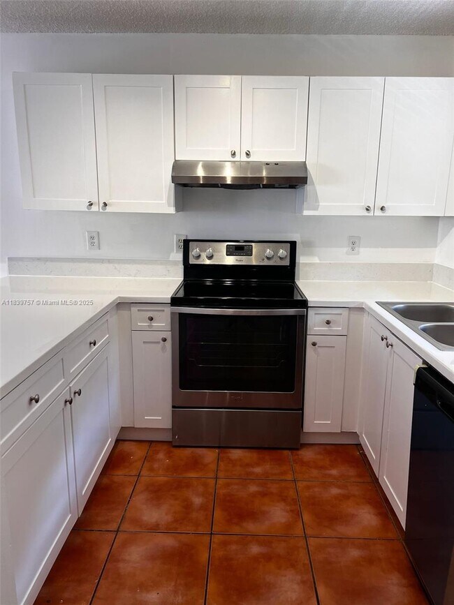 Foto del edificio - 6215 SW Kendale Lakes Cir