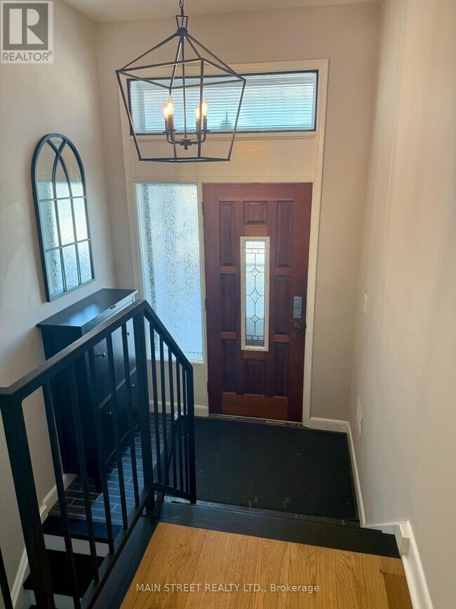 Building Photo - 49 Poynter Dr