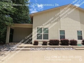 Building Photo - 2434 Haverhill Dr