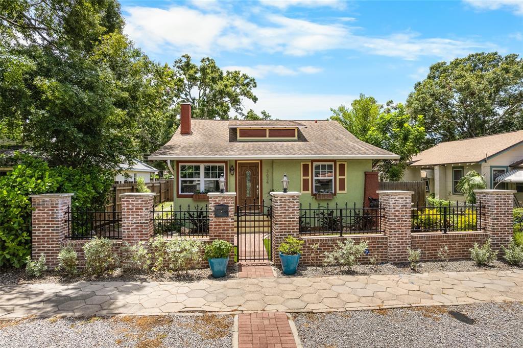 Foto principal - 3634 4th Ave N