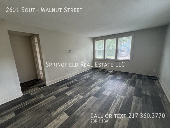 Building Photo - 2601 S Walnut St