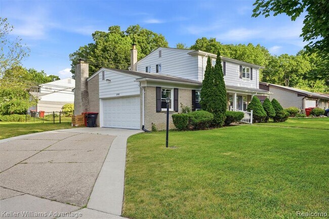 Foto del edificio - 27955 Berkshire Dr