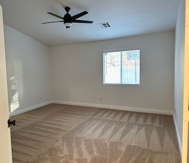 Building Photo - 3419 Ocatillo Mesa Way