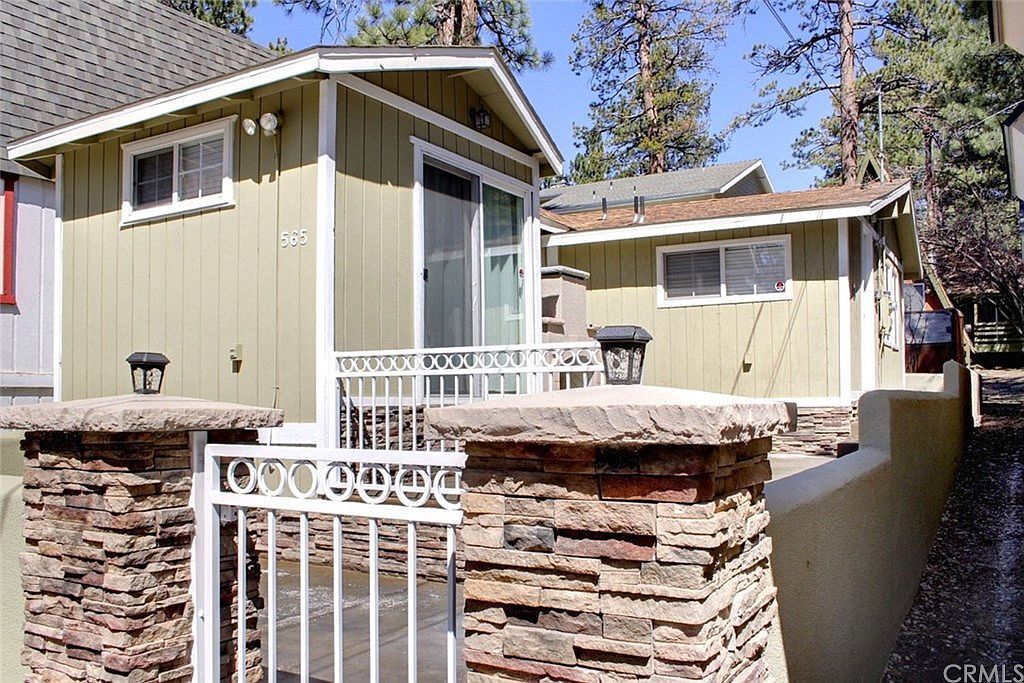 Foto principal - 565 Lakewood Ln