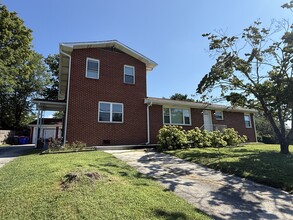 Building Photo - 5312 Rowan Rd