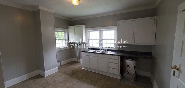 Foto del edificio - 2937 Old Greensboro Road