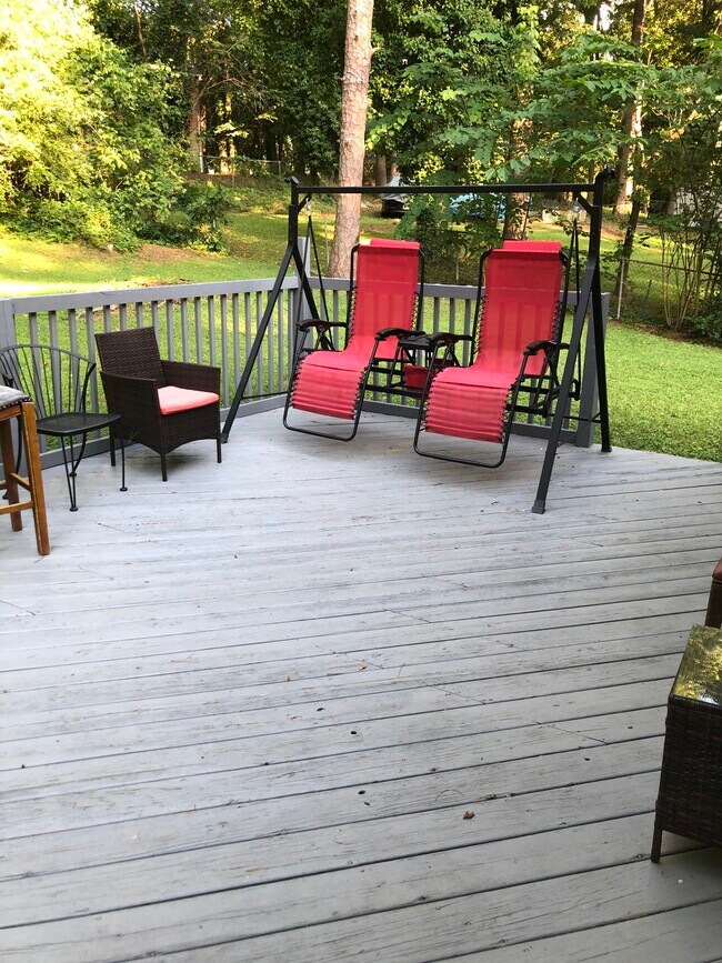 large patio - 2876 Cohassett Ln
