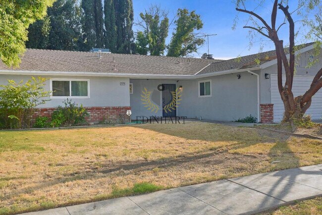 Building Photo - 5276 E Inyo St