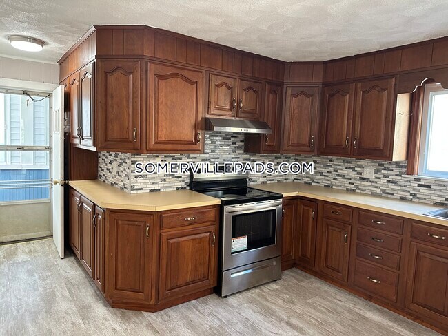Foto del edificio - 103 Woods Ave