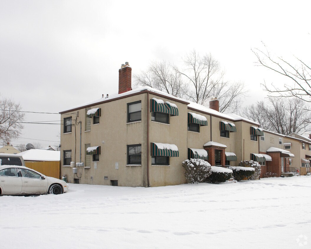 Foto del edificio - 452 Wrexham Ave