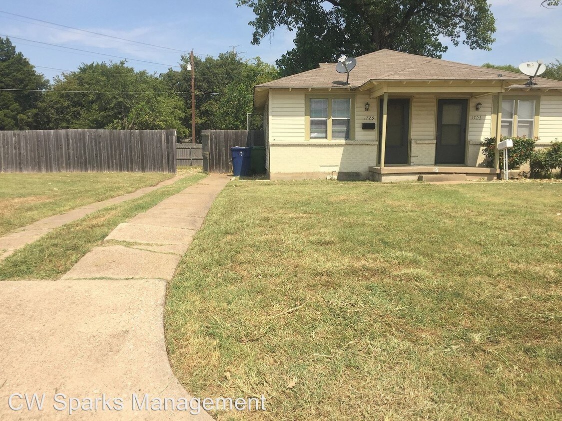 Foto principal - 1723-1725 Axe Dr
