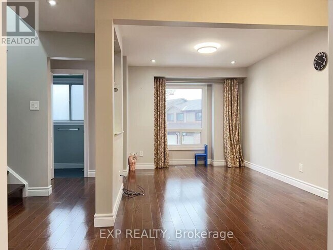 Photo du bâtiment - 24 Fundy Bay Blvd