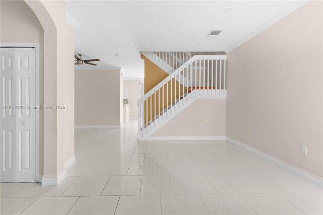Building Photo - 12395 SW 125th Terrace