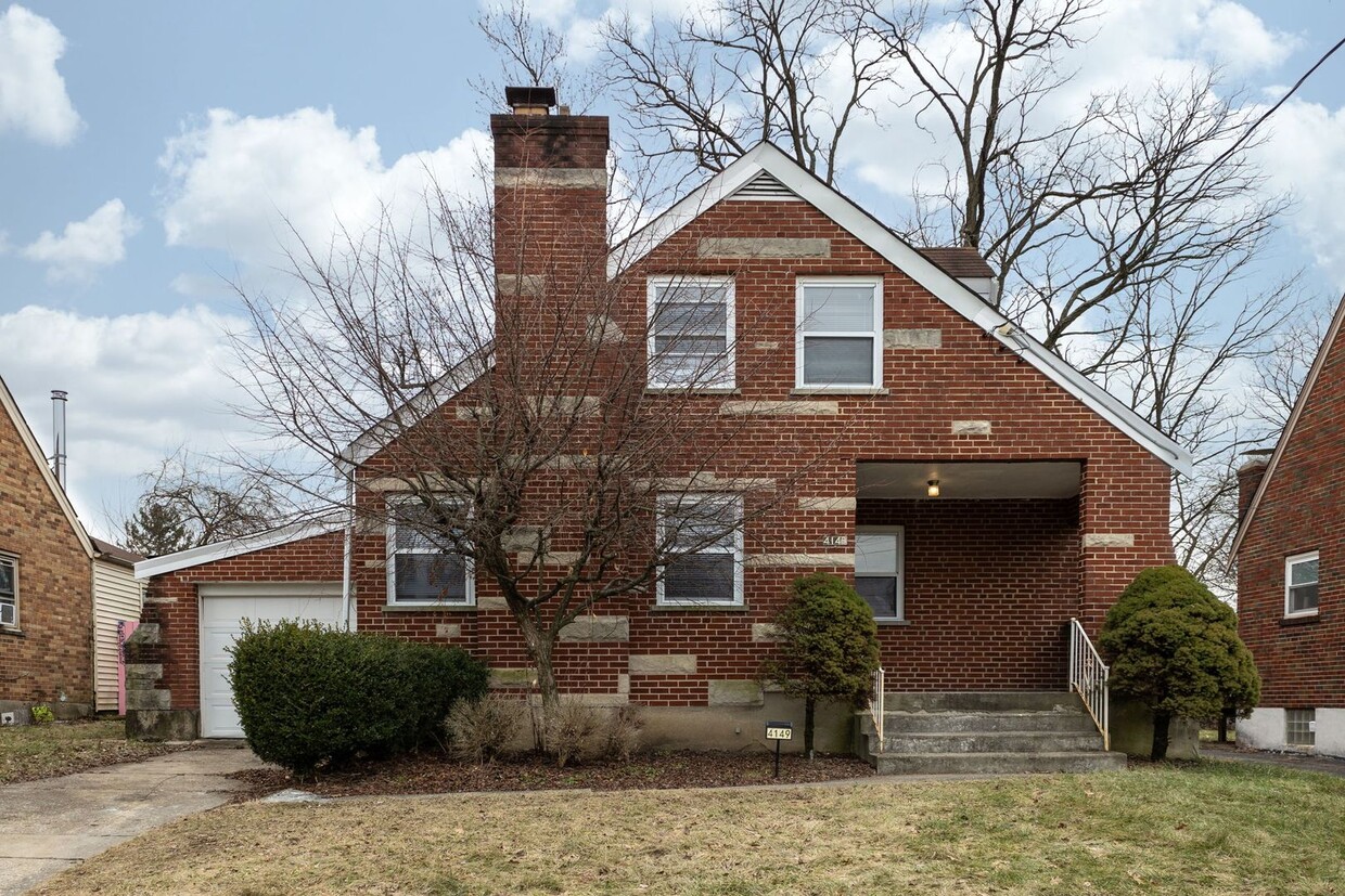 Primary Photo - CHEVIOT - Meticulous 4 Bed 1.5 bath Brick ...