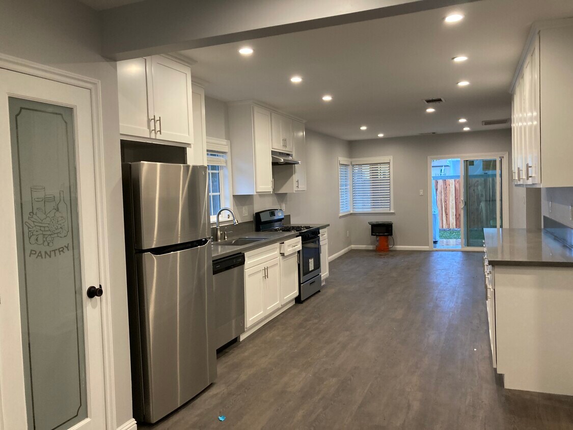 Foto principal - 587 W Hammond St