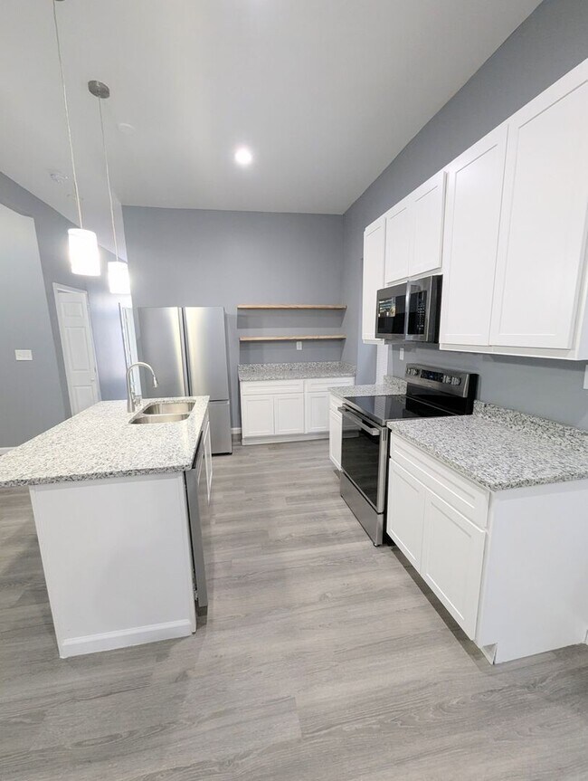 Foto del edificio - 3438 Oregon Ave