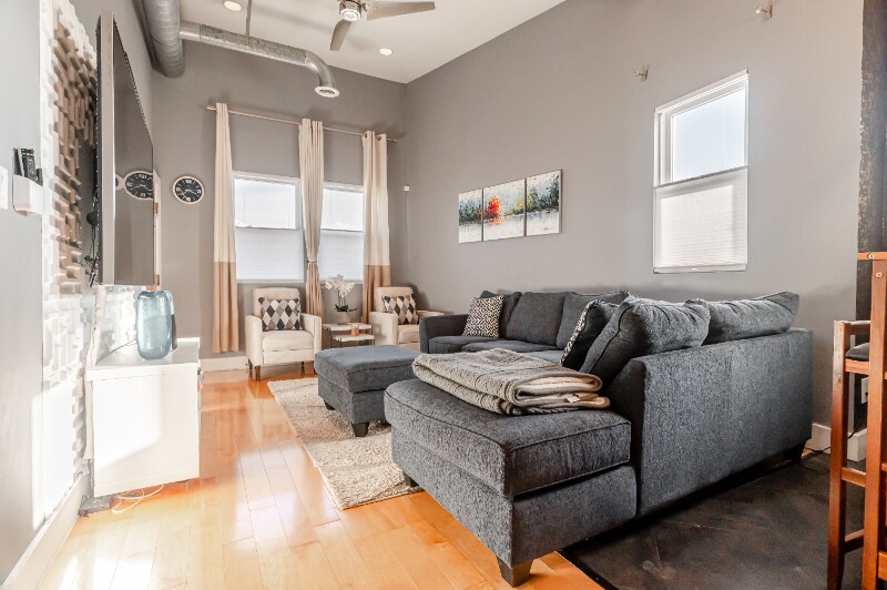 Foto principal - 500 25th Pl NE