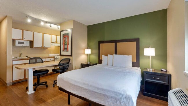 Foto del edificio - 5830 Westpark Dr