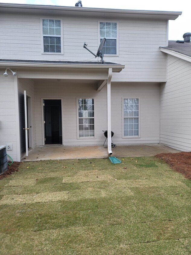 1022 Ashley Brook Ln, Helena, AL 35080 Townhome Rentals in Helena AL