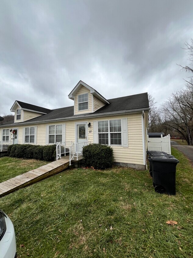 Foto principal - 27 N 1st St