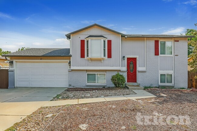Building Photo - 16319 E Bates Dr