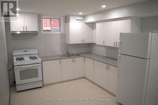 Building Photo - 709 Upper Paradise Rd