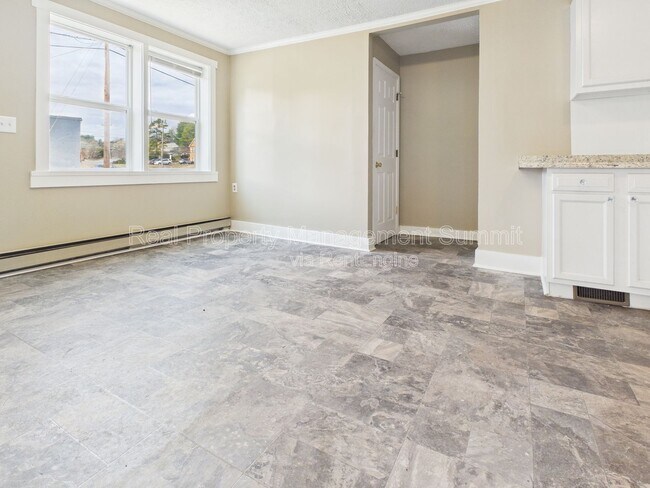 Foto del edificio - 2501 N Augusta St