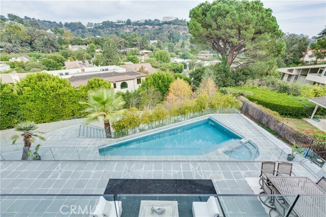 Foto del edificio - 12148 Travis St