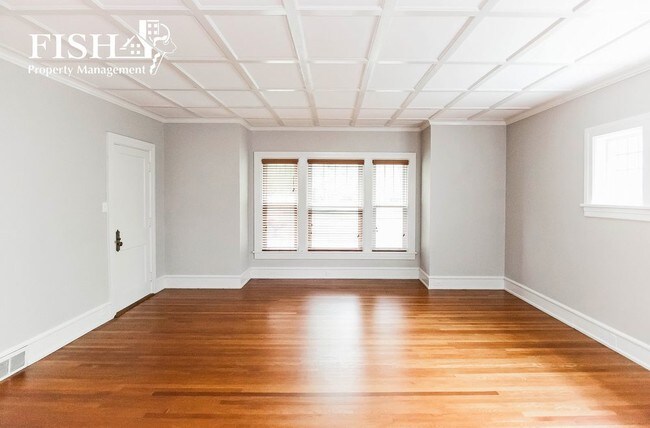 Building Photo - 1116 Woodmont Ave