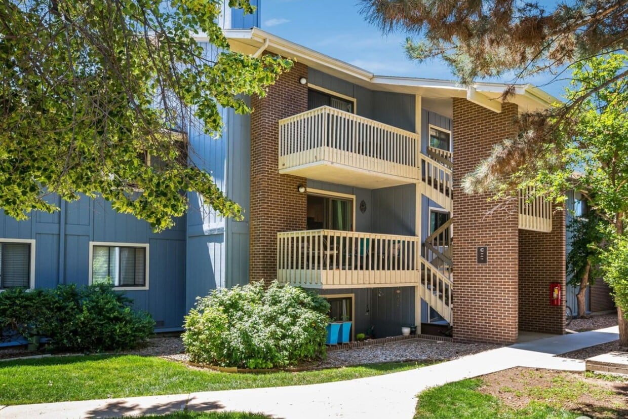 Photo - 2800 Kalmia Avenue Unit C310