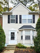 Building Photo - 310 Virens Dr