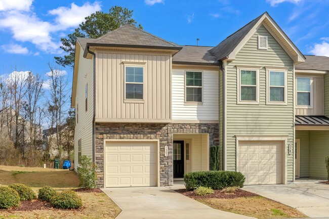 Foto del edificio - End unit Townhome near DT Raleigh