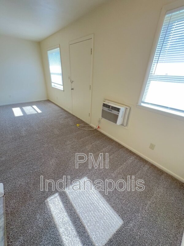 Foto del edificio - 122 West William Drive