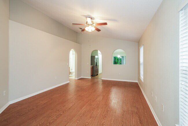 Foto del edificio - 17036 Lixberry Way