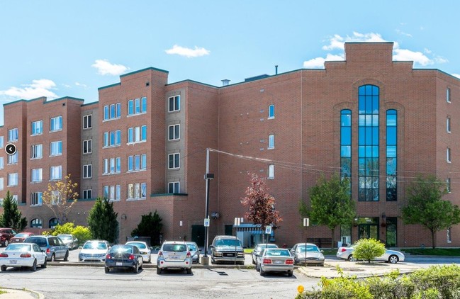 Building Photo - Newberry Square Apartments