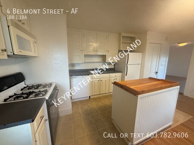 Building Photo - 4 Belmont St