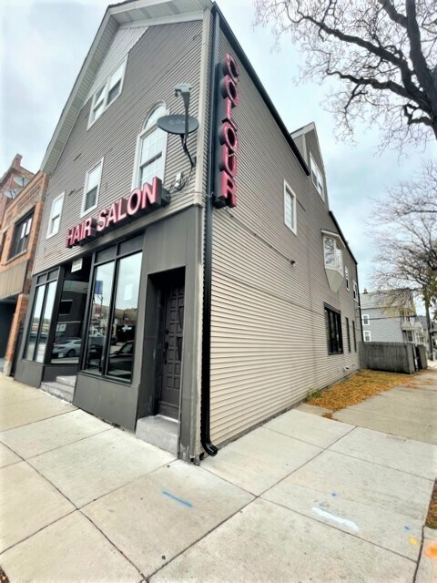 Foto del edificio - 5101 N Lincoln Ave