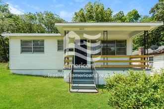 Building Photo - 6825 6th Ave S