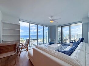 Building Photo - 629 Ke’eaumoku St