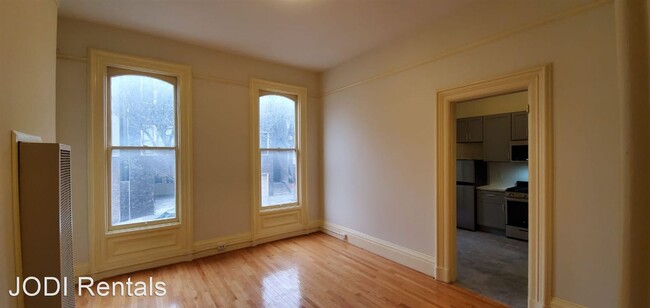 Building Photo - Studio, 1 bath House - 2396 Webster St #2