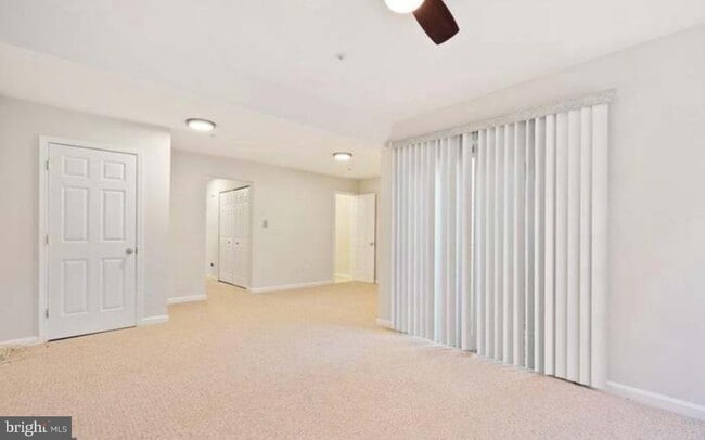 Building Photo - 7510 E Plateau Dr