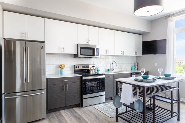 Foto del edificio - 233 West Side Ave