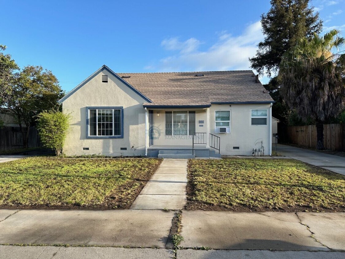 Primary Photo - 325 Cypress St