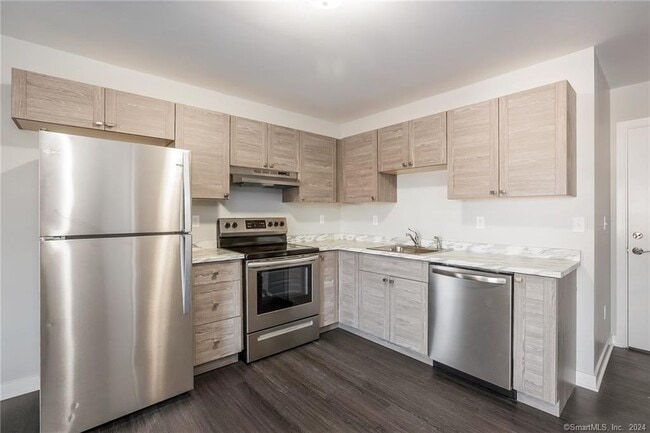 Foto del edificio - 49 Taylor Ave